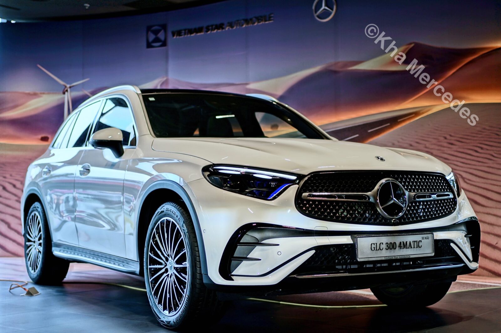 IMG 4092 Mercedes GLC 2023 (X254), Giá lăn bánh ưu đãi mới nhất, Đánh giá xe